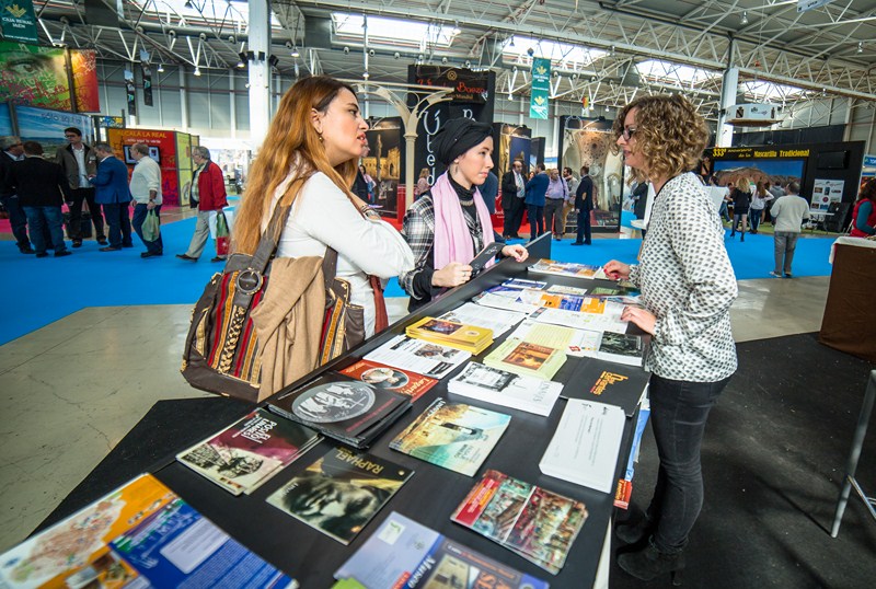 Tierra Adentro Outlet, una formar económica y práctica de participar como expositor 