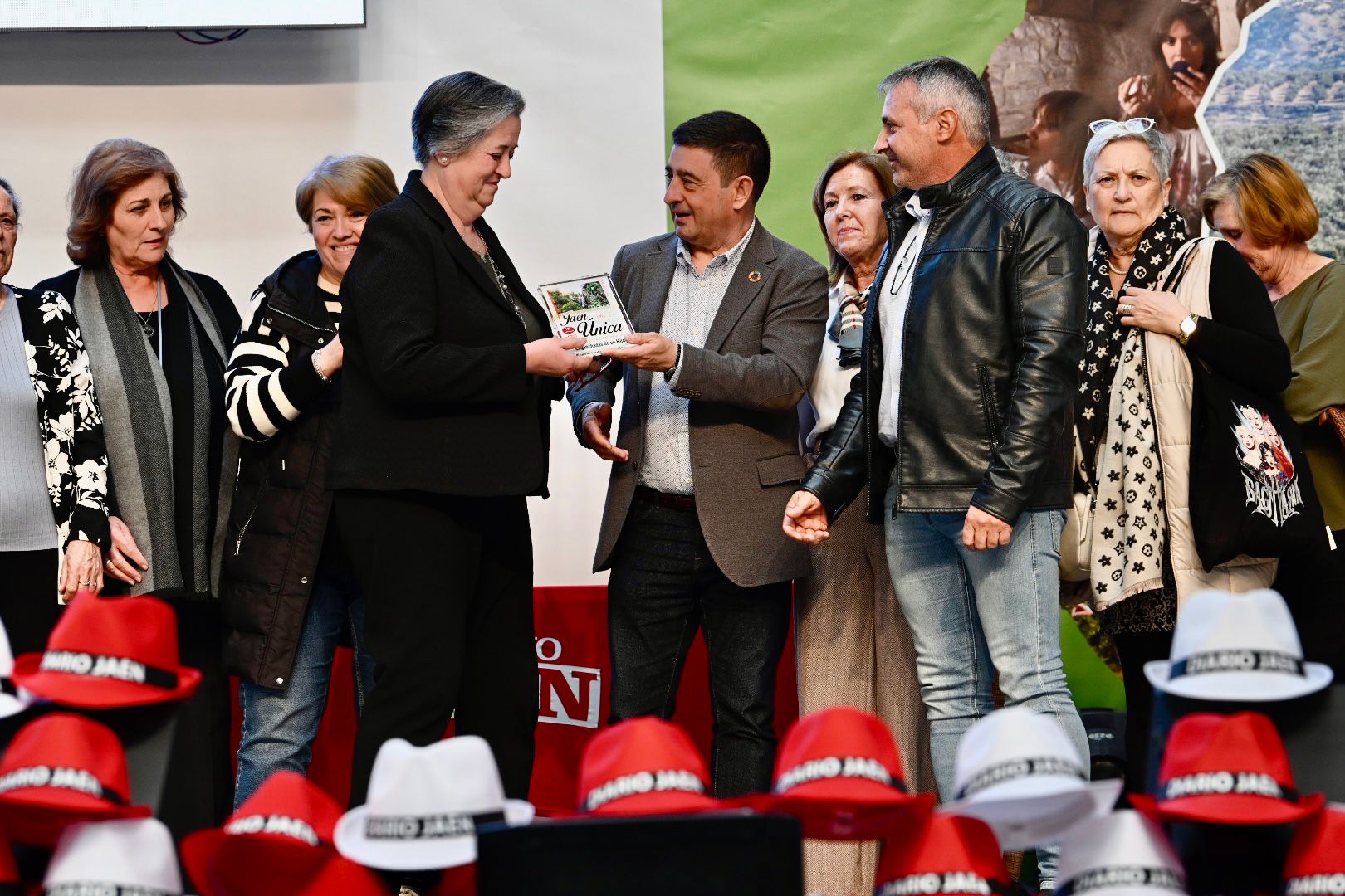 El presidente de la Diputación participa en la entrega de los Premios “Jaén Única” que organiza Diario Jaén