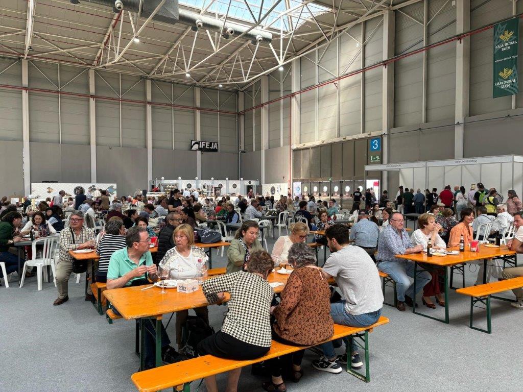 Más de 6.300 personas visitan el IV Salón de la Alimentación y Gastronomía “Degusta en Jaén”