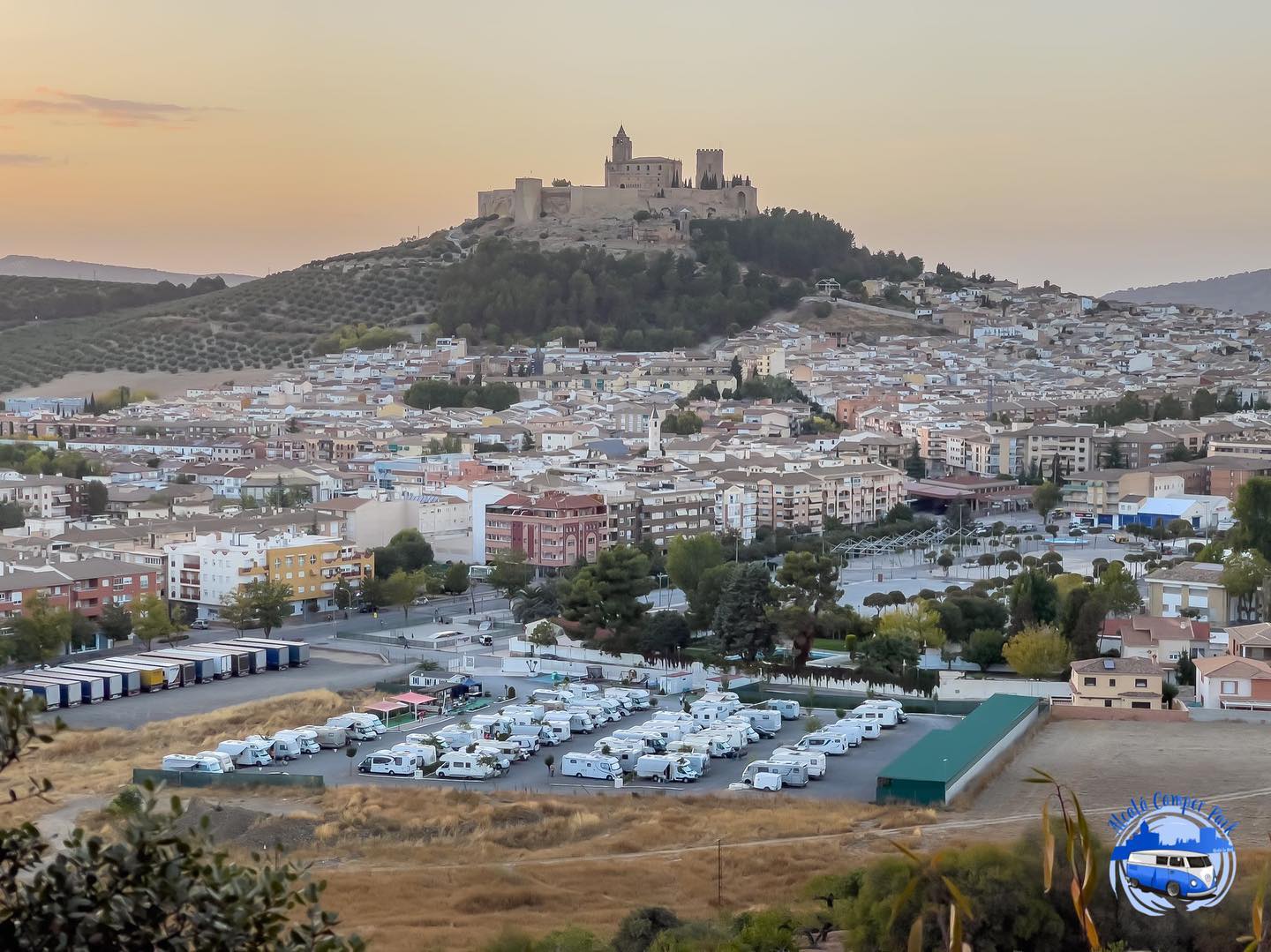 Jaén sobre ruedas: las áreas de autocaravanas impulsan el turismo de interior