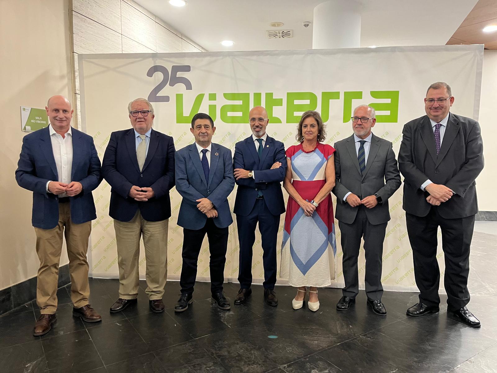 El Palacio de Congresos de Jaén acoge la celebración del 25º Aniversario de la empresa Vialterra 