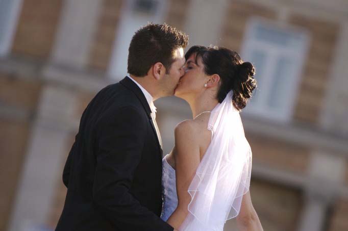 Los matrimonios aumentaron en Andalucía en 2012 y rompen la tendencia decreciente iniciada en 2006