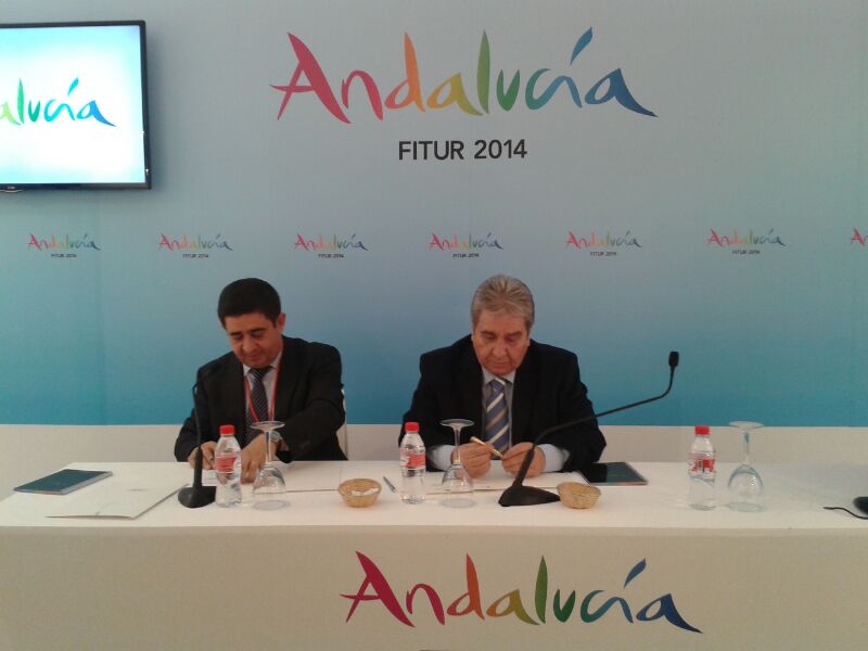 Ibercaza sirve de marco para la firma de un convenio entre la Federación Española de Caza y Diputaci