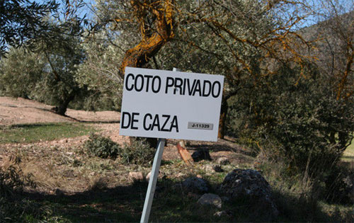 La Junta aprueba la orden que identifica y acredita a los guardas de coto de caza en Andalucía